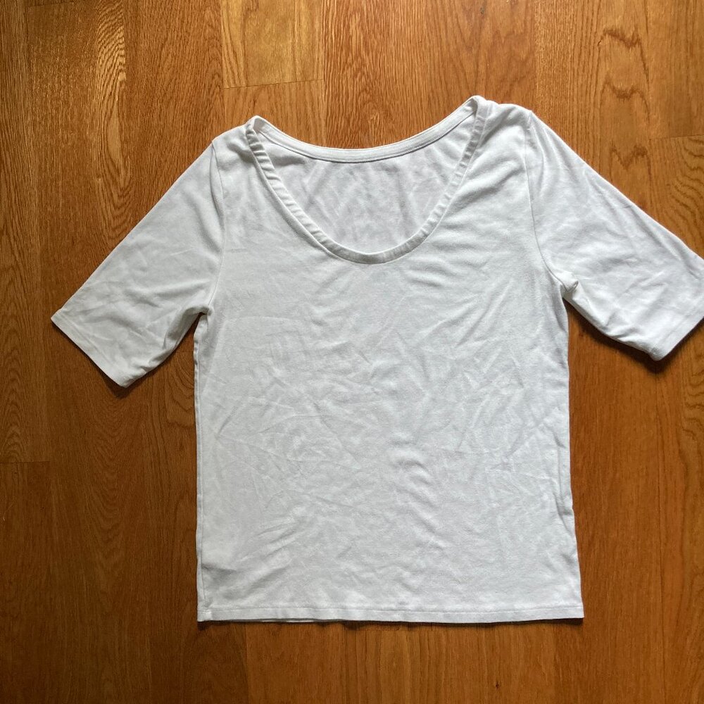 Gap - Women's Modern Tee